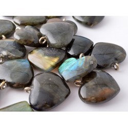 Labradorit szív medál Labradorit szív medál