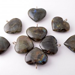 Labradorit szív medál