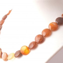 Kiegyensúlyozó, harmonizáló, sárgás árnyalatú, lencsecsiszolású achát nyaklánc valódi Botswana achátból fűzve	 	Kiegyensúlyozó, harmonizáló, sárgás árnyalatú, lencsecsiszolású achát nyaklánc valódi Botswana achátból fűzve