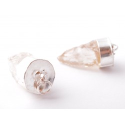 Spirituális energiákkal bíró, az újrakezdést segítő füstkvarc medál Spirituális energiákkal bíró, az újrakezdést segítő füstkvarc medál