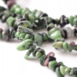 Rubin-zoisit nyaklánc Rubin-zoisit nyaklánc