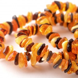 Borostyán gyerek karkötő Borostyán gyerek karkötő