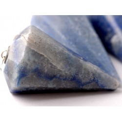 	Nyugtató hatású, kiegyensúlyozottságot kölcsönző aventurin inga	