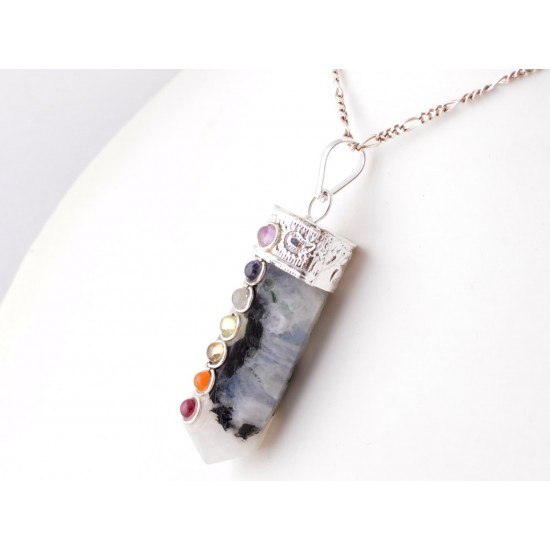 Ametiszt-citrin-gránát-holdkő-iolit-karneol-peridot medál