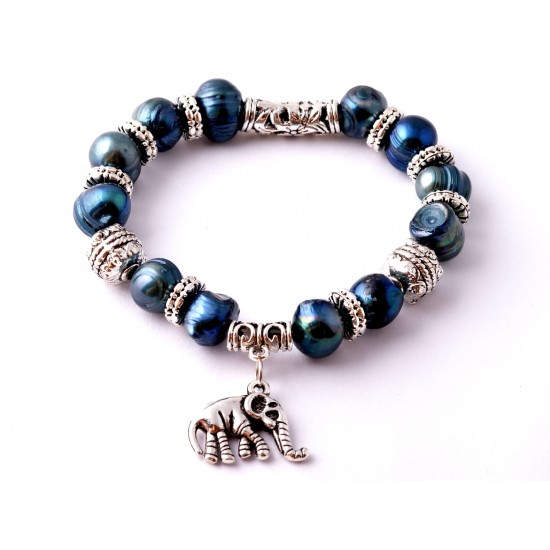 Tenyésztett gyöngy karkötő Tenyésztett gyöngy karkötő