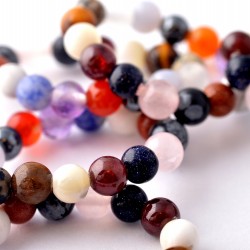 Achát-ametiszt-dalmata jáspis-goldstone-gránát-hegyikristály-hematit-howlit-kalcedon-karneol-rózsakvarc-szodalit-tigrisszem gyűrű