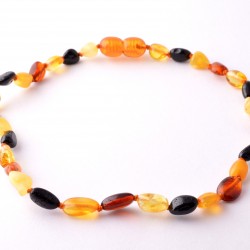 Borostyán baba nyaklánc Borostyán baba nyaklánc