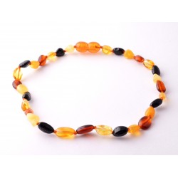 Borostyán baba nyaklánc Borostyán baba nyaklánc