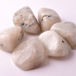 	Szülést segítő, nőiességet erősítő, menstruációs panaszokat enyhítő holdkő marokkő	