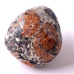 	Önbizalomnövelő, görcsoldó, anyagcsere-szabályzó, vértisztító, salaktalanító biotit-gránát marokkő	