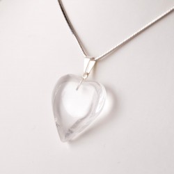 	Szellemi fejlődést segítő, kiegyensúlyozottságot teremtő hegyikristály medál	