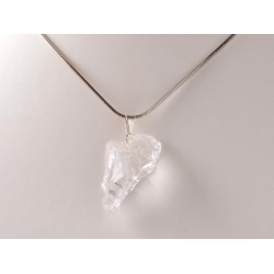 	Lélekfiatalító, a szív fájdalmát csökkentő, harmóniát teremtő hegyikristály medál	