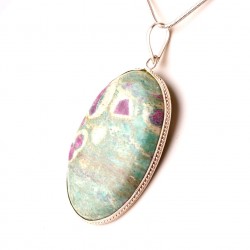 	Önértékelést segítő, energizáló, méregtelenítő fuchsit-rubin medál	