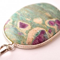 	Önértékelést segítő, energizáló, méregtelenítő fuchsit-rubin medál	