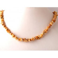 Kiegyensúlyozó, harmonizáló, sárgás árnyalatú, chips ásványból fűzött Botswana achát nyaklánc Kiegyensúlyozó, harmonizáló, sárgás árnyalatú, chips ásványból fűzött Botswana achát nyaklánc