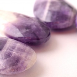 Védelmező, immunerősítő, csakraharmonizáló ametiszt medál Védelmező, immunerősítő, csakraharmonizáló ametiszt medál