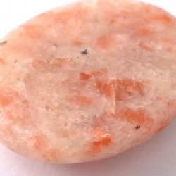 Napkő kaboson drágakő