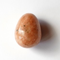 Kalcit ásvány tojás - Kalciumfelszívódást segítő, bőrszépítő, stresszoldó  Kalcit ásvány tojás - Kalciumfelszívódást segítő, bőrszépítő, stresszoldó