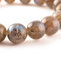 Kéken csillogó labradorit karkötő Kéken csillogó labradorit karkötő